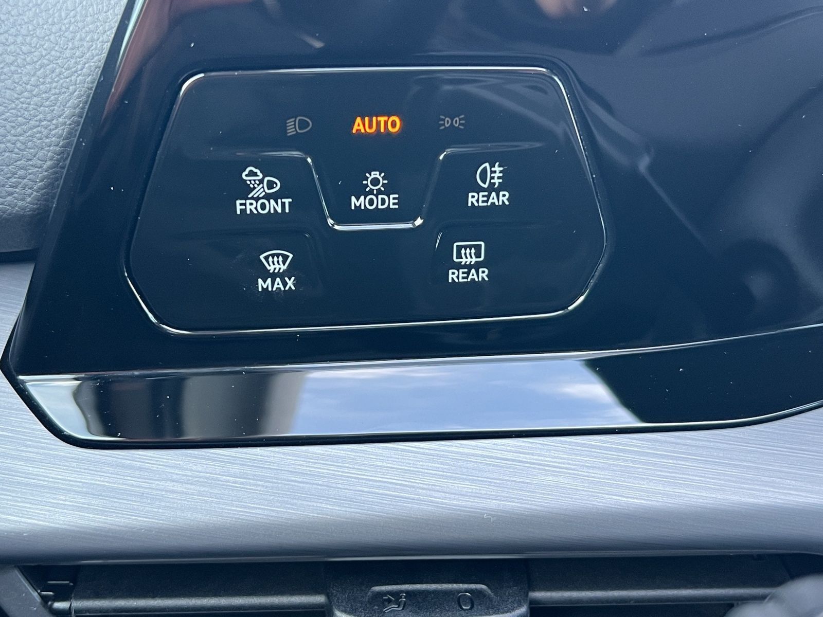 Golf VIII Style 2.0 TSI DSG ACC*Navi*LED