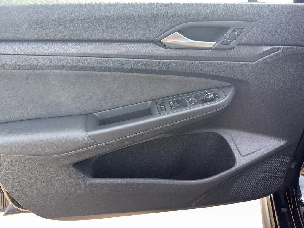 Volkswagen Golf - Bild 12