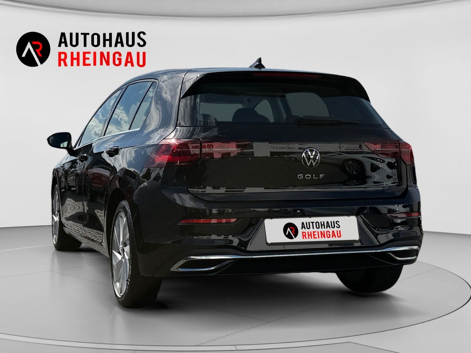 Fahrzeugabbildung Volkswagen Golf VIII 2.0 TDI Style AHK MATRIX-LED
