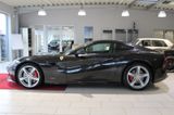 Ferrari F12 Berlinetta Lift+Scheckheft - Ferrari F12 mit Benzin-Antrieb: Coupé