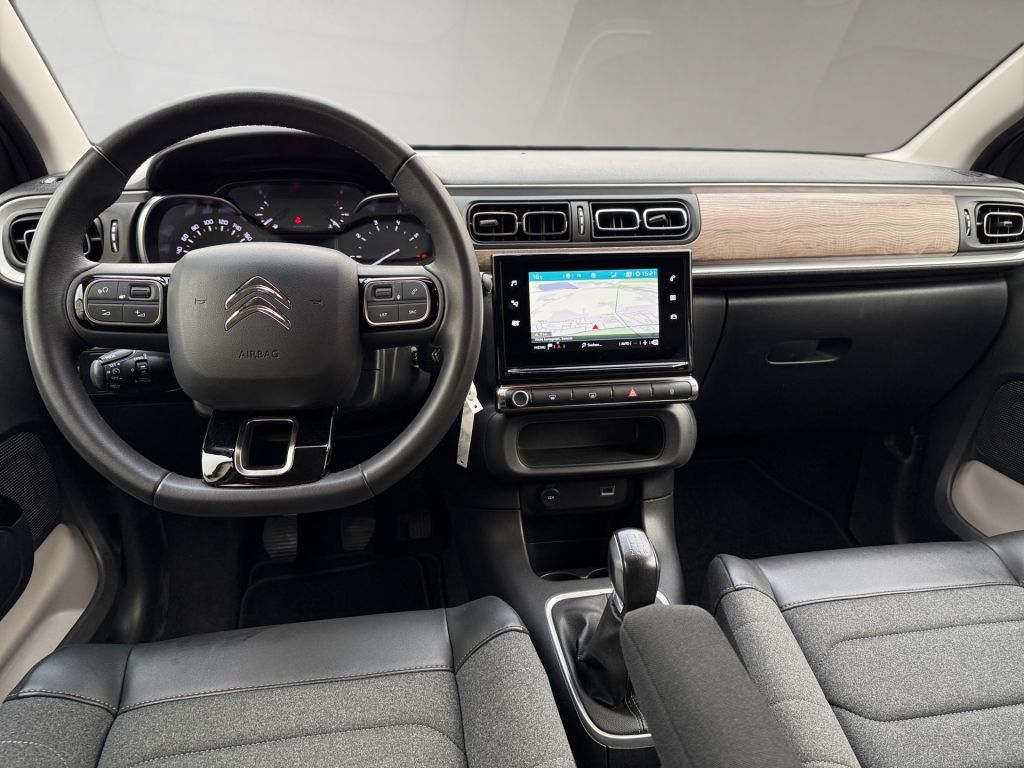 Fahrzeugabbildung Citroën C3 Pure Tech 83 S&S C-SERIES