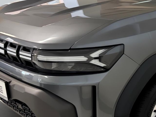 Fahrzeugabbildung Dacia Duster 4x4 Extreme TCe 130HP 4x4 SHZ Digitales C