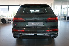 AUDI SQ7 TFSI | HuD | Pano | B&O | 7-Sitze | FACELIFT AUDI SQ7 TFSI | HuD | Pano | B&O | 7-Sitze | FACELIFT