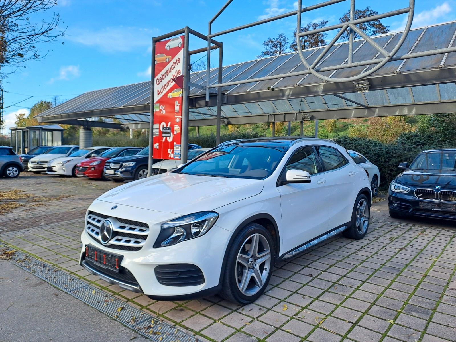 Mercedes-Benz GLA 220d 7G-DCT AMG Line Panorama Kamera 19"