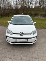 Volkswagen up! 1.0 weiß | 44 kw | TÜV neu  - VW up! von privat