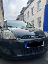 Ford Fiesta Mk5 Facelift (JA8/JD3) - Ford Fiesta: Facelift