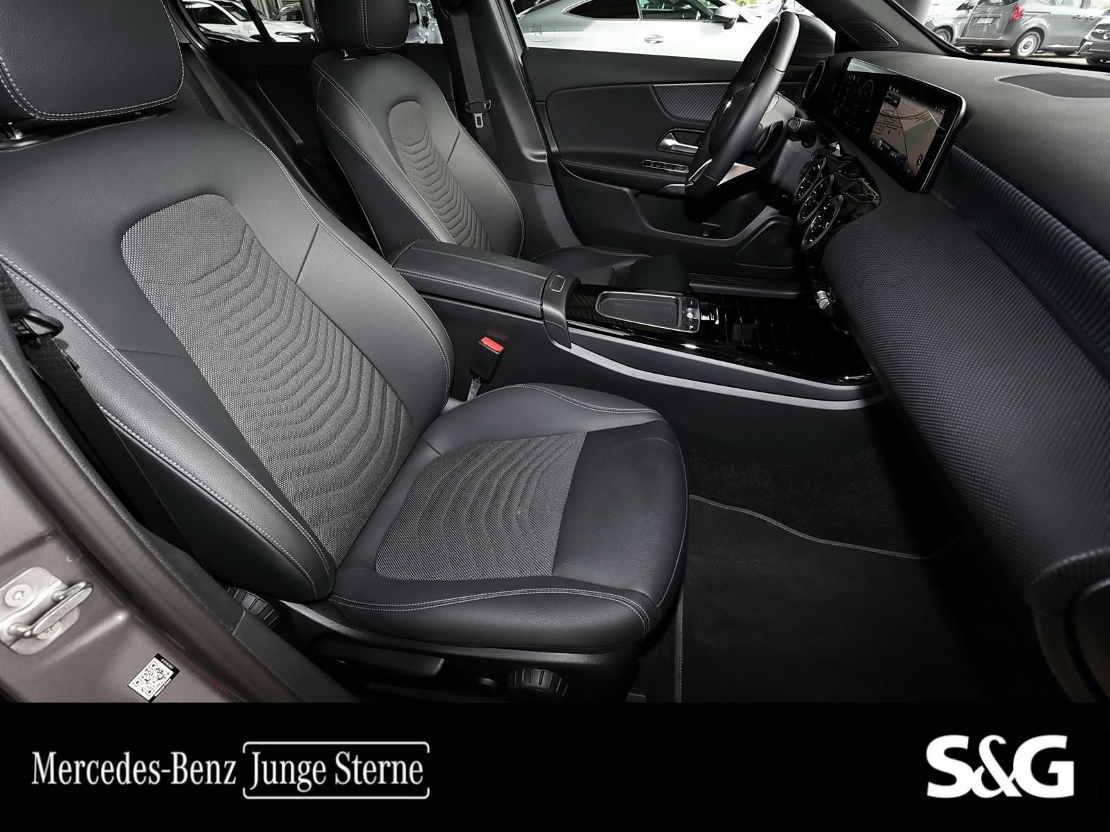 Mercedes-Benz A 180 PANO LED KAMERA MBUX 17 CARPLAY foto 4