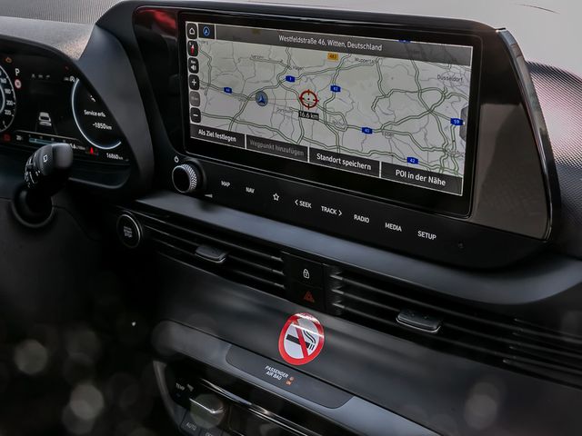 Hyundai i20 FL DCT Prime Navi Digitales Cockpit Soundsy.