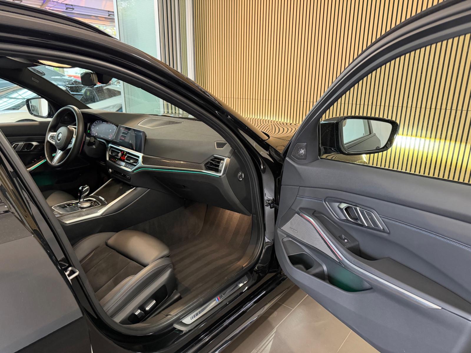 BMW M340i Touring xDrive *KEYLESS/H&K/AHK/LED/KAMERA