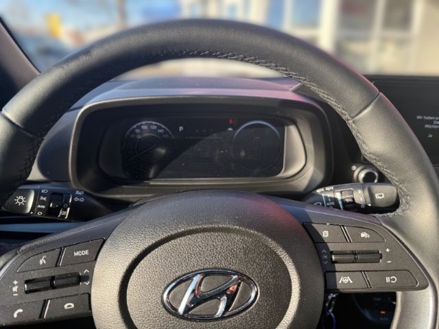 Fahrzeugabbildung Hyundai BAYON 1.0 T-Gdi 48V DCT Connect & Go +NAVI+RFK+P