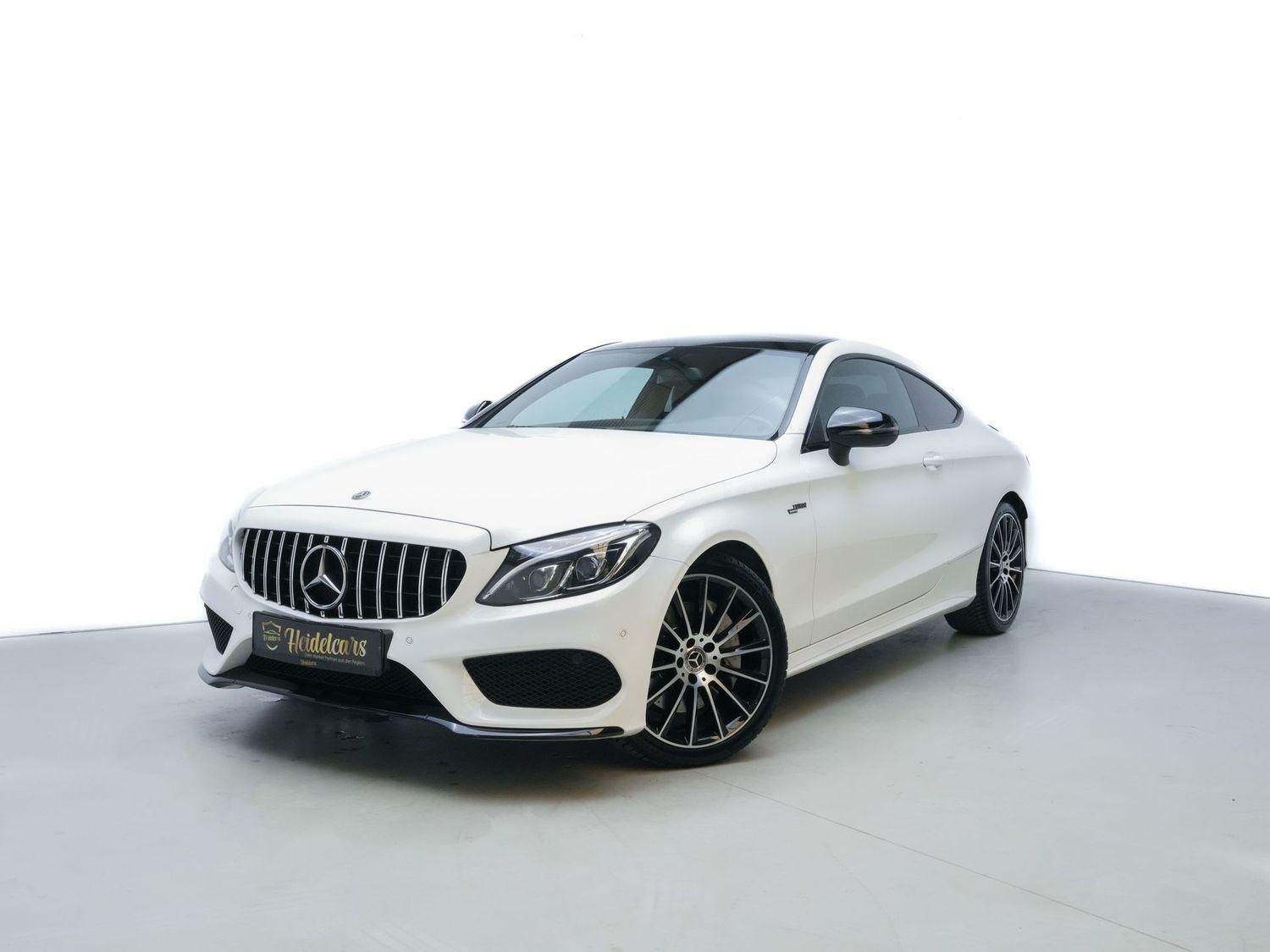 Mercedes-Benz C 300 AMG Line LED*PANO*KAMERA*SH*ALCANTARA