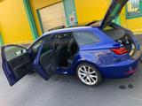 Seat Leon ST 1.8 TSI 132kW Start&Stop FR DSG FR - Seat Leon: Blau