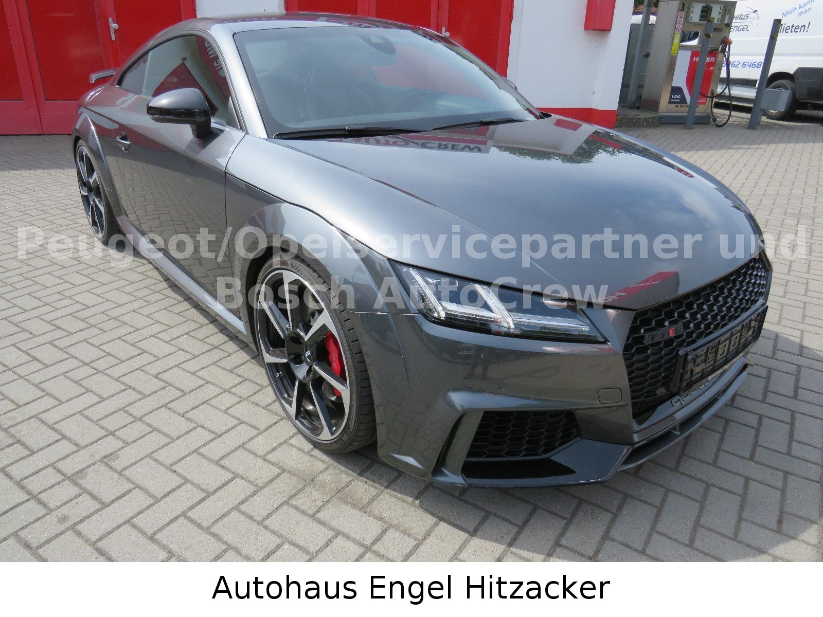 AUDI TT RS