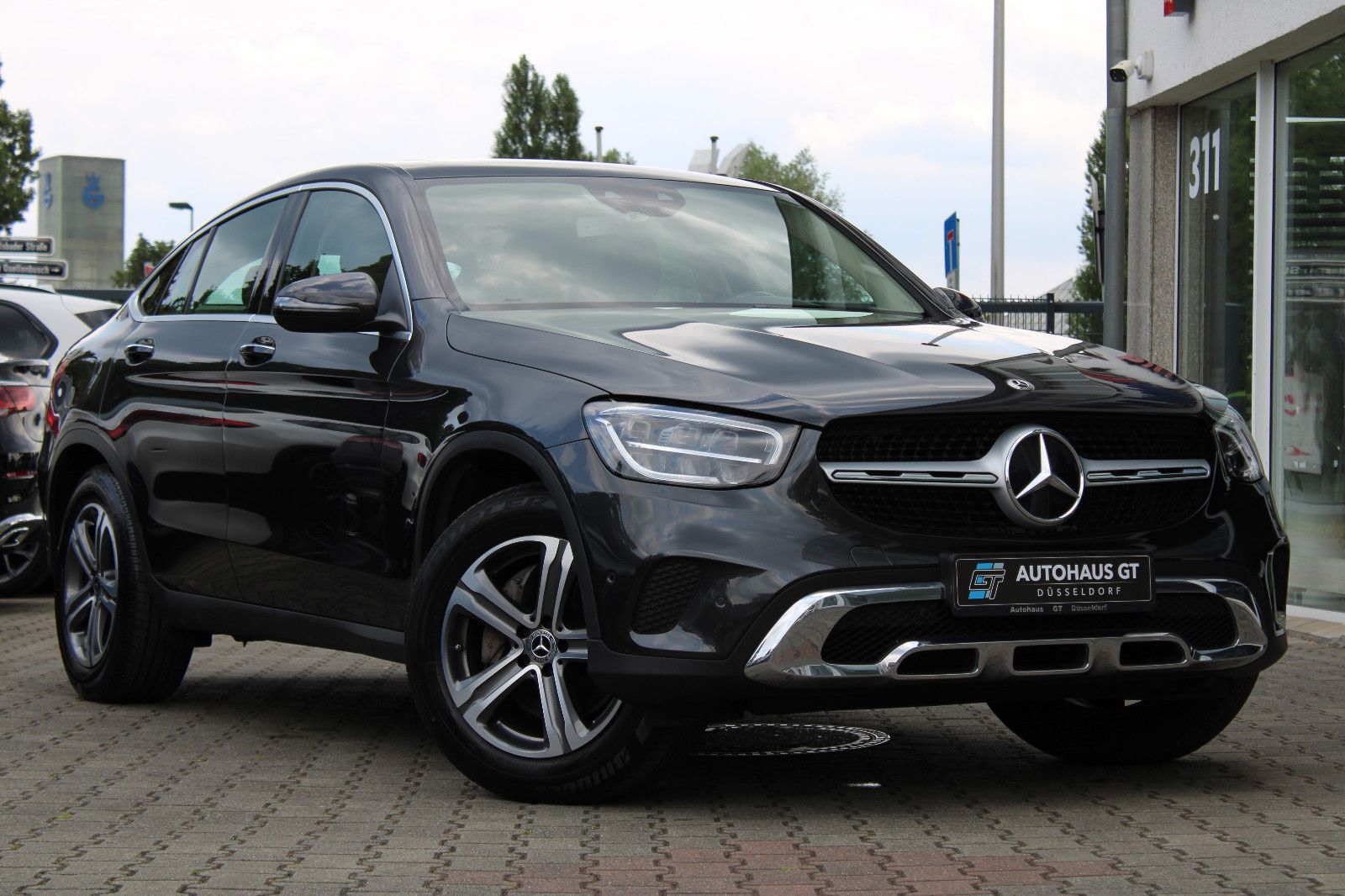 MERCEDES-BENZ GLC 220d 4Matic Coupe/AMG/Glasd/ACC/Leder/Kamera