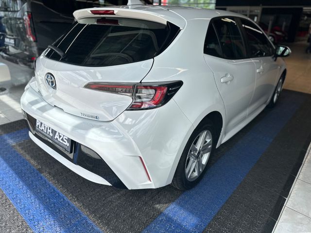 Toyota Corolla  Hybrid Club
