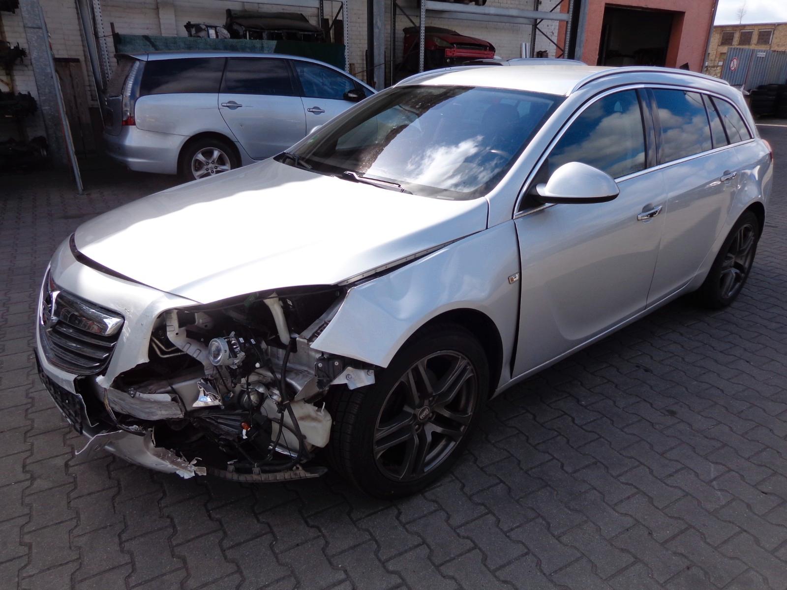 Opel Insignia A Sports Tourer Cosmo