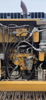 CAT 323 DL - CAT D3