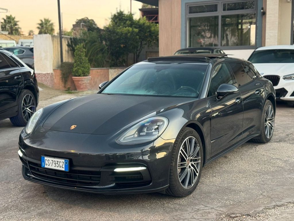 Image of Porsche Panamera