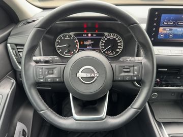 Nissan Qashqai ACENTA 1.3 DIG-T 140 PS 360° Kamera