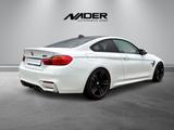 BMW M4 Basis 3.0 24V Metallic - BMW: 4.0