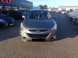 Hyundai ix35 Comfort/SITZHZG/LENKRADHZG/PDC/TEMPO/KLIMA - Hyundai ix35 mit Benzin-Antrieb