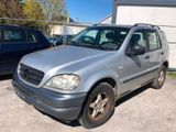 Mercedes-Benz ML 270 M -KLasse ML 270 CDI Klima Navi AHK