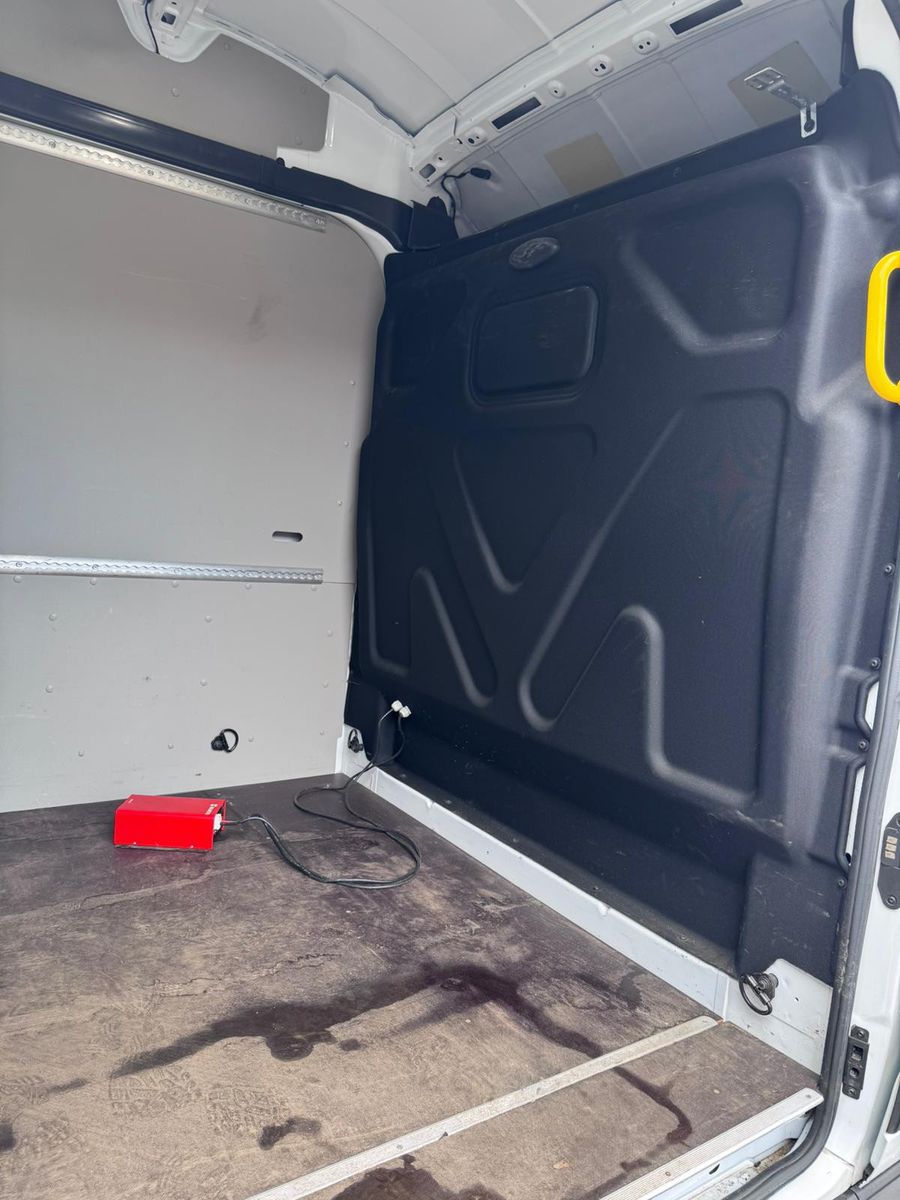 Fahrzeugabbildung Ford Transit 350 L3H3 Trend*AHK*TEMPO*KLIMA*BI-XENON
