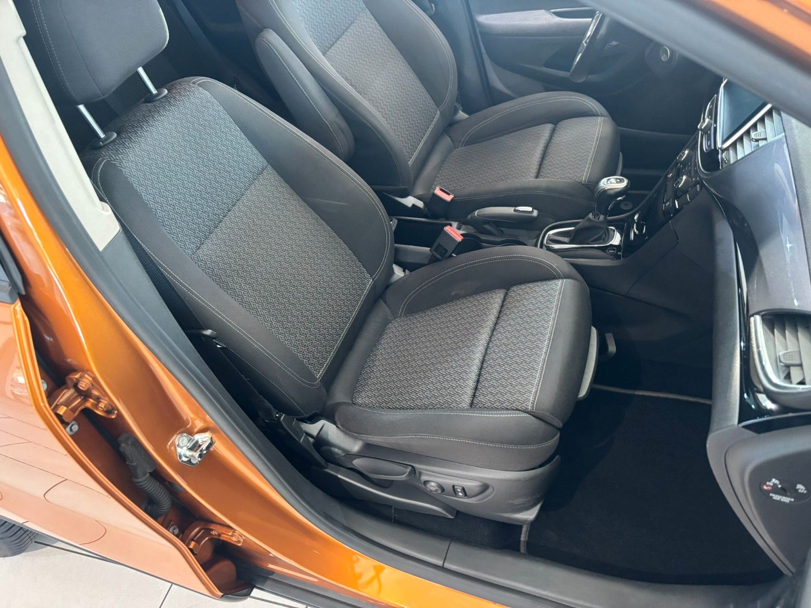 Fahrzeugabbildung Opel Mokka X ON 1.4T NAVI/SHZ/PDC/ALLWETTER/