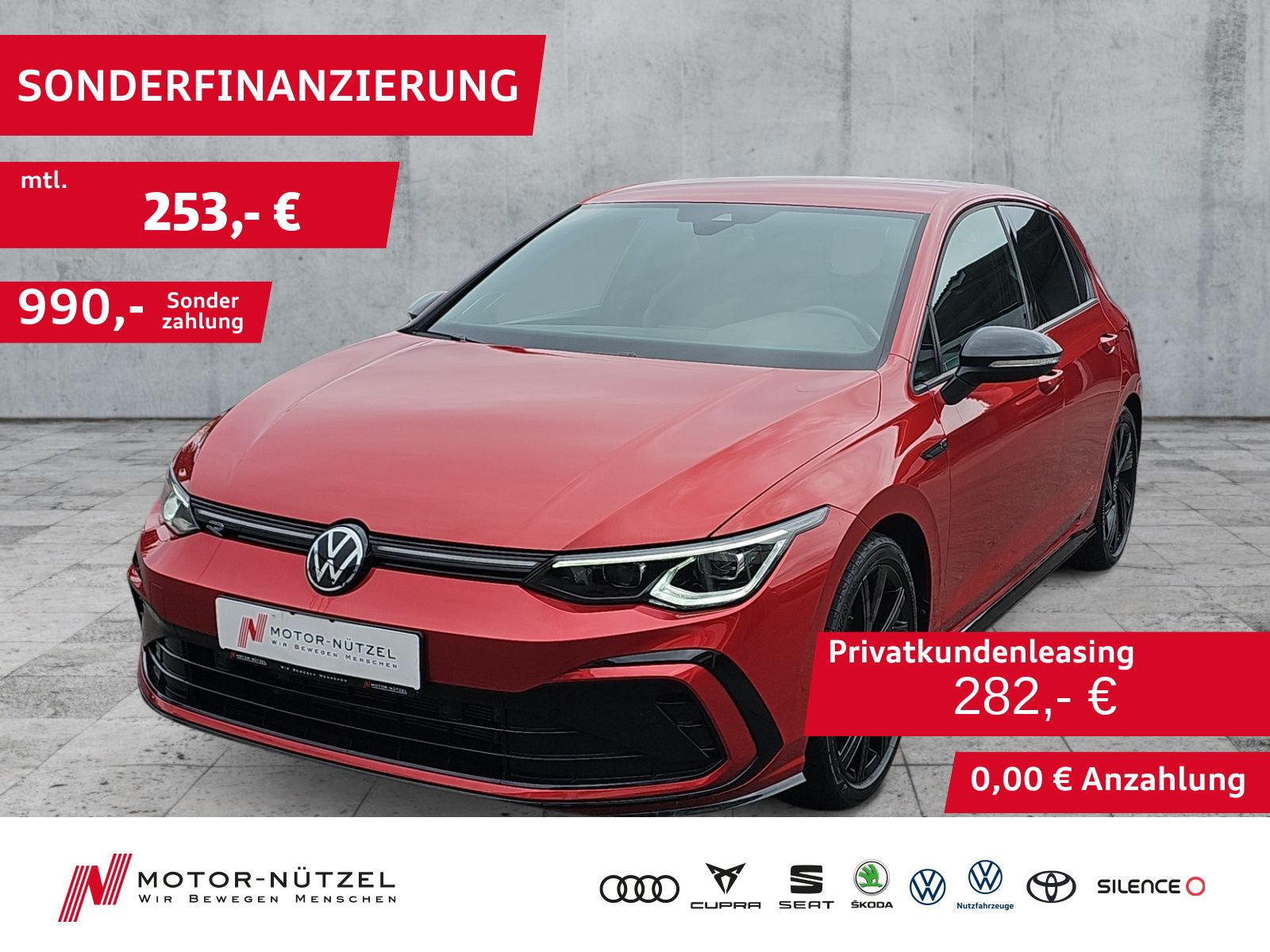 Volkswagen Golf VIII 1.5 eTSI DSG R-LINE MATRIX+APP+HARMAN
