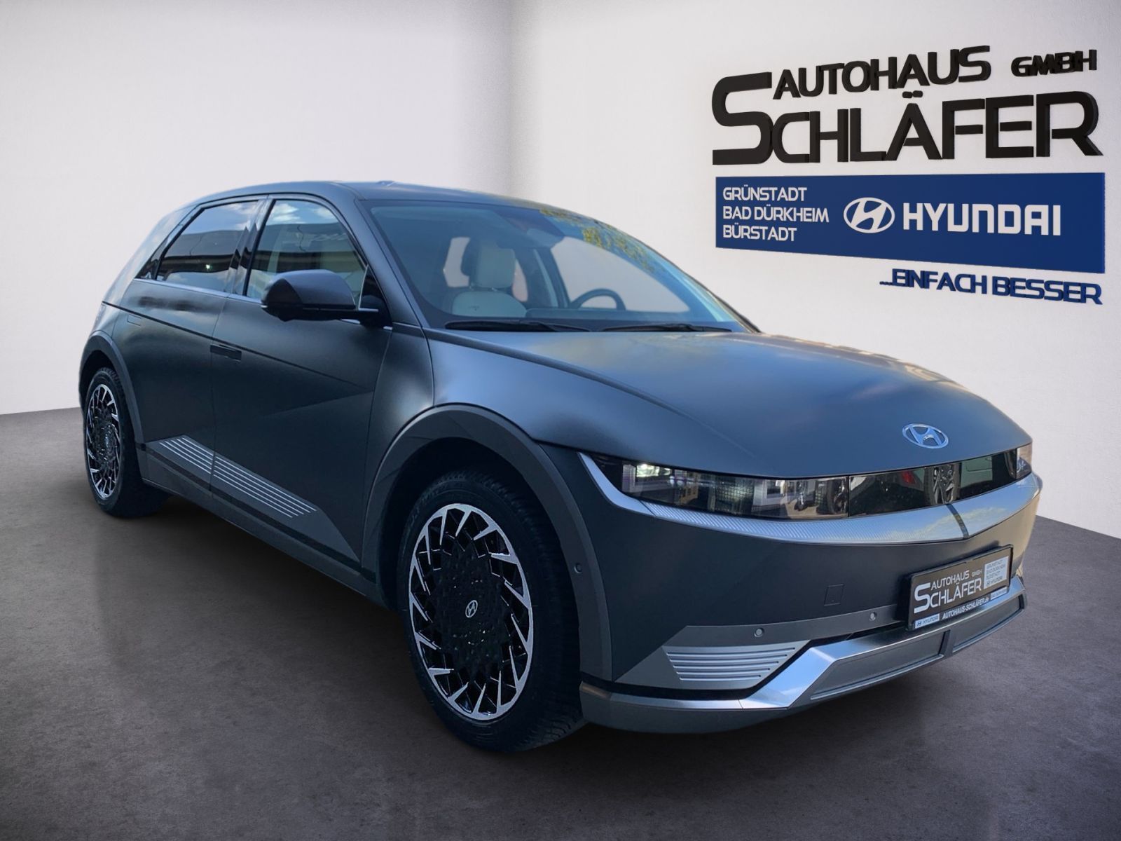 Fahrzeugabbildung Hyundai IONIQ 5 Uniq 4WD 72,6 kWh 20Zoll 1Hd