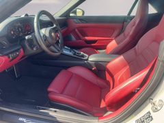 Fahrzeugabbildung Porsche 911 992.2 4 GTS Cabriolet LIFT BURMESTER CARBON