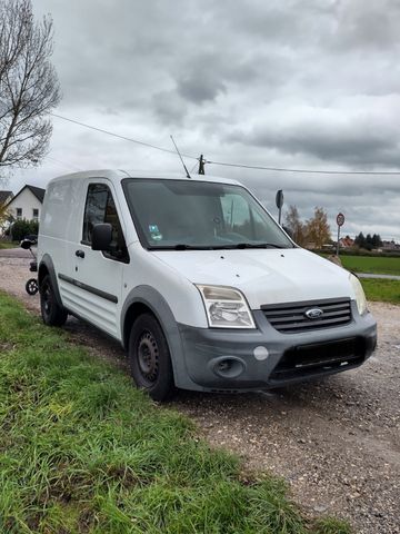 Ford Courier