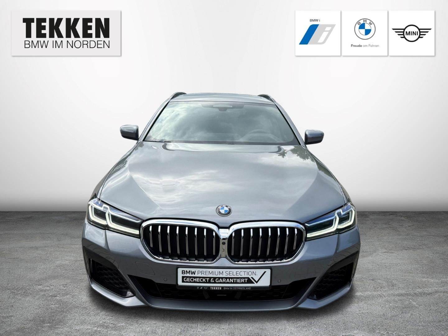 BMW 530 d Touring M-Sport/HUD/HiFi/RFK/AHK/Pano