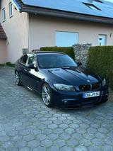 BMW 330i E90 Limousine M-Sport - BMW 330: 330i E90