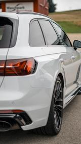 Audi RS4 2.9 TFSI tiptronic quattro Avant - - Audi RS4: Weiß