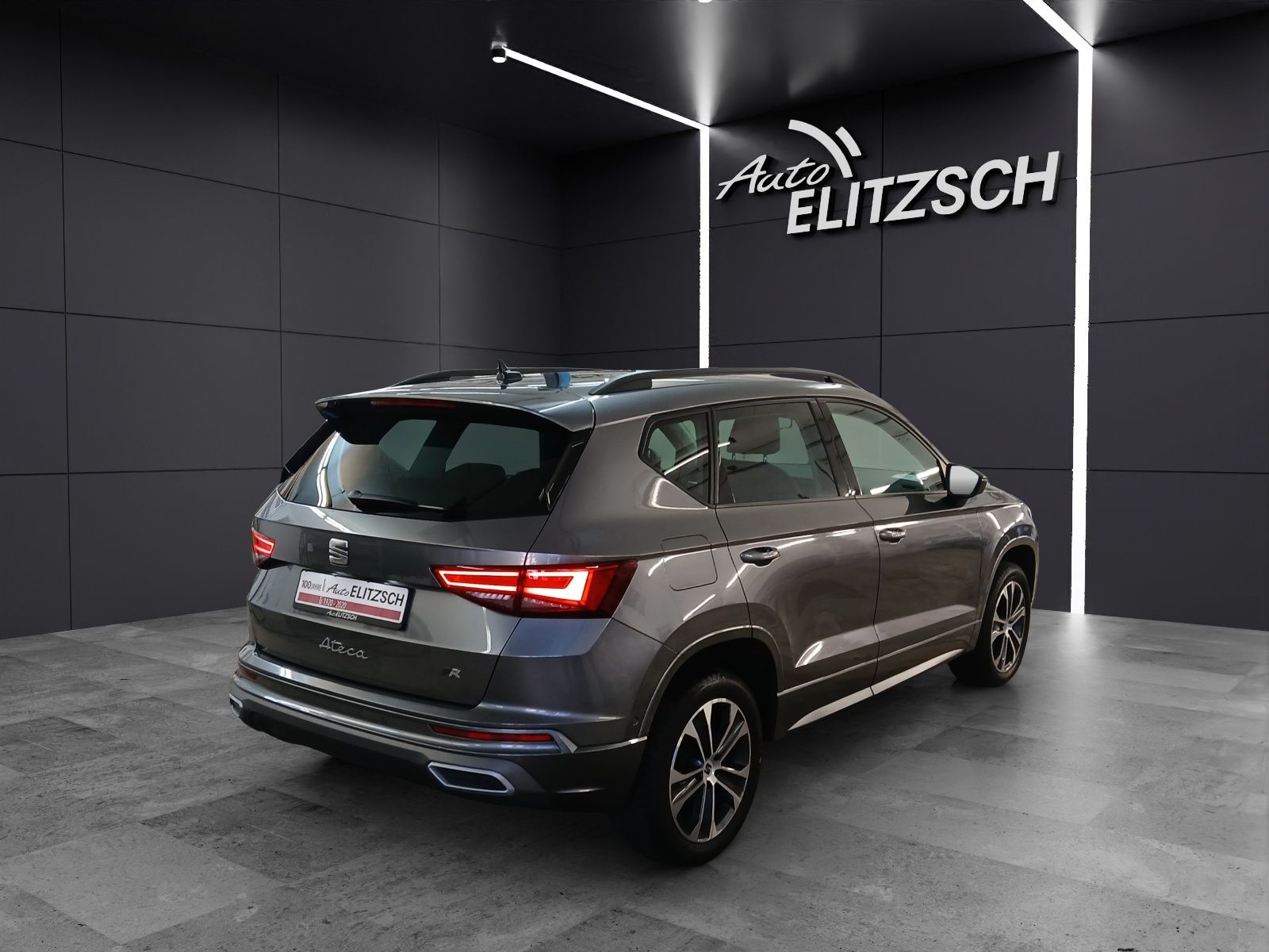 Fahrzeugabbildung SEAT Ateca TSI FR LED AHK Navi AID ACC RFK SH