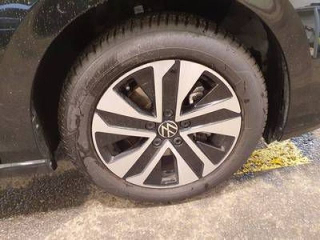 Volkswagen Golf VIII 2.0 TDI DSG Energy Navi AHK LED ACC Di foto 5