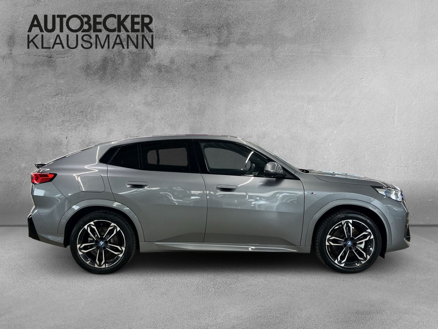 BMW iX2 xDRIVE30 M SPORT AUTOMATIK LC PROF HuD AHK K foto 4