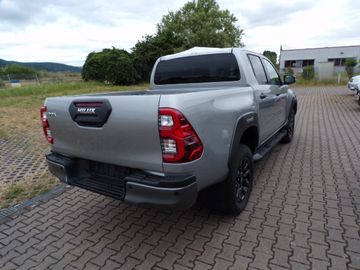 Toyota Hilux - 6