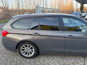 BMW 320 - 12