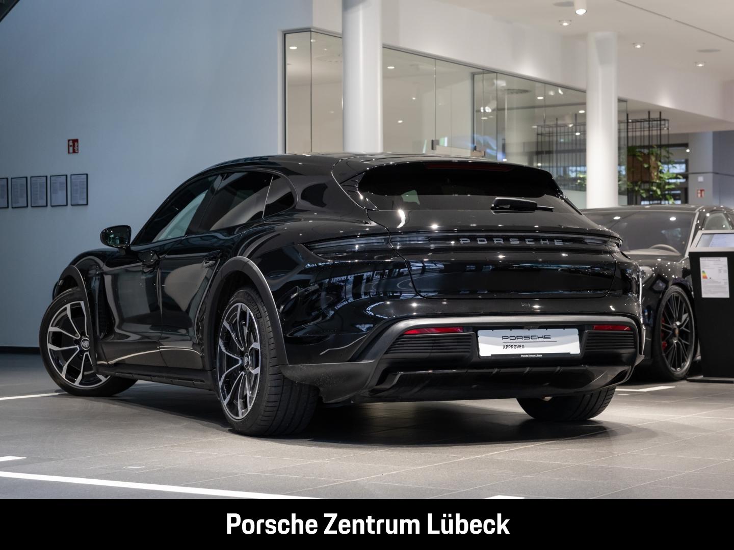 Porsche Taycan 4 Cross Turismo BOSE Rückfahrkamera