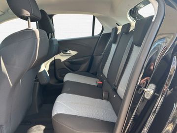 Fotografie des Opel Corsa F Kamera LED Sitzheizung Allwetterreifen