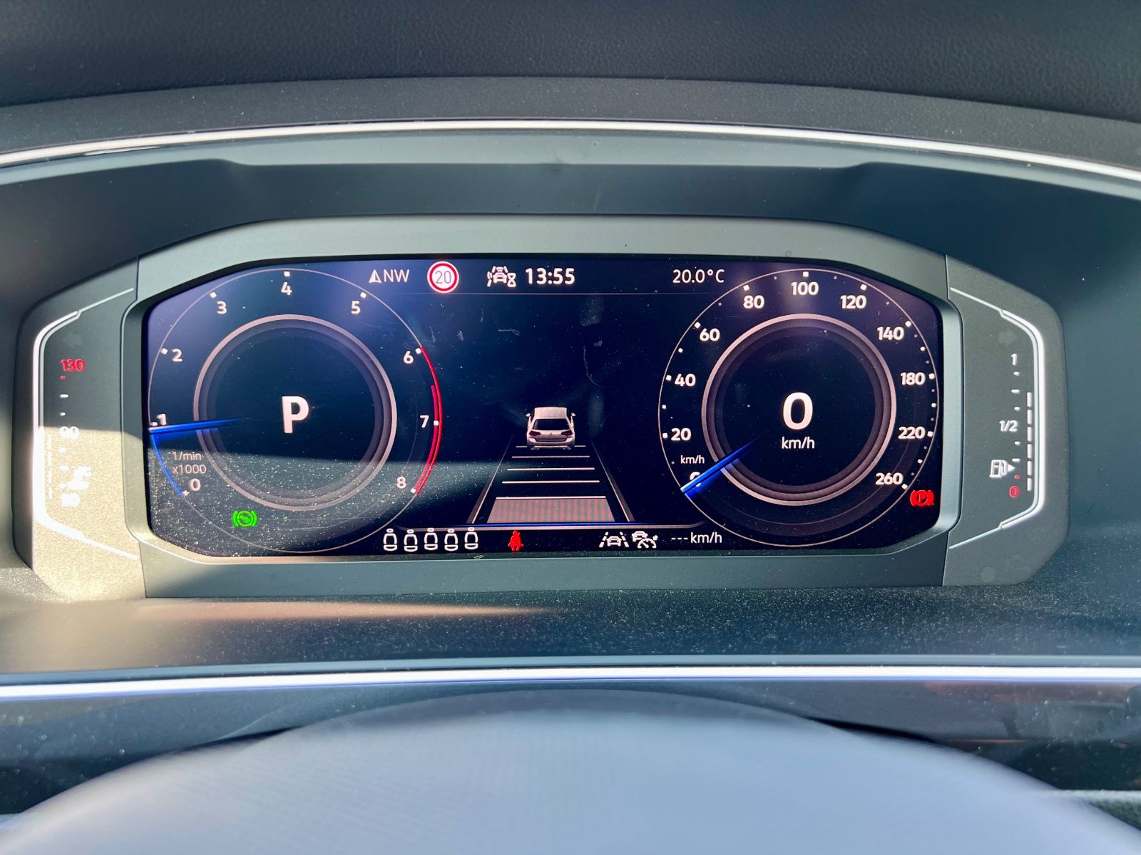 VW Tiguan Allspace Life 7-SITZE AAC NAVI GZJR