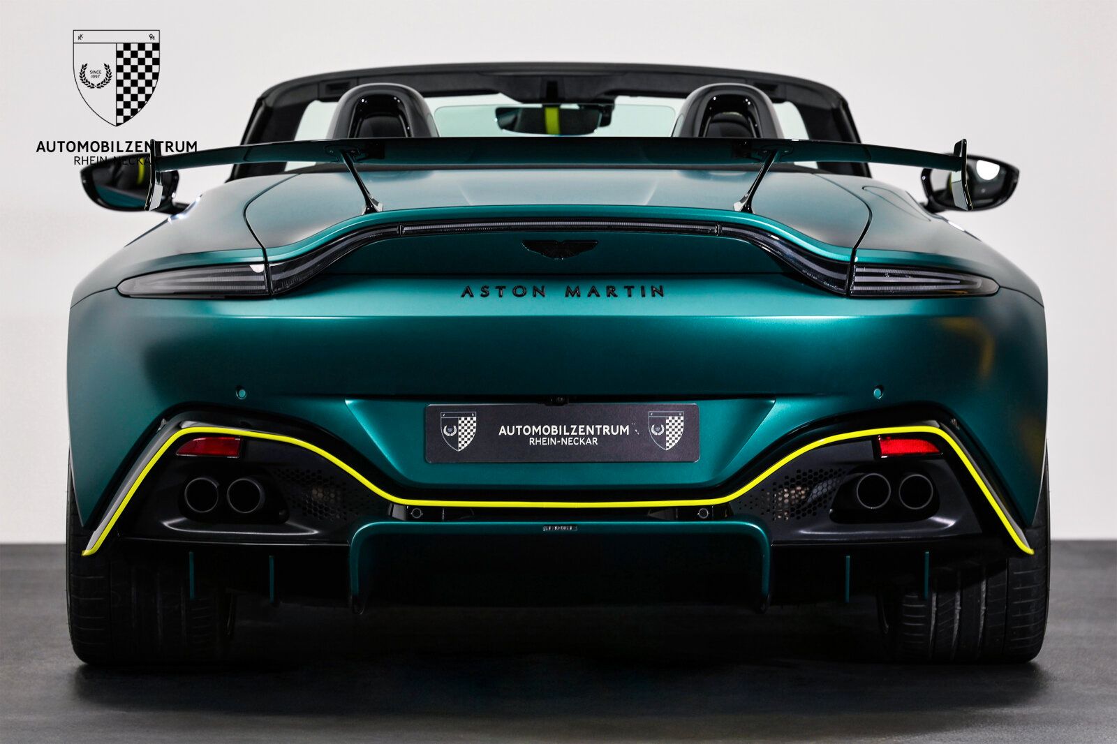 Aston Martin V8 Vantage - Bild 6