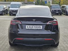 Fahrzeugabbildung Model Y Maximale Reichweite Dual AWD Long Range