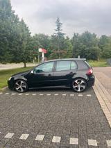 Volkswagen VW Golf V GTI 2.0 turbo - Volkswagen Golf aus 2004: GTI