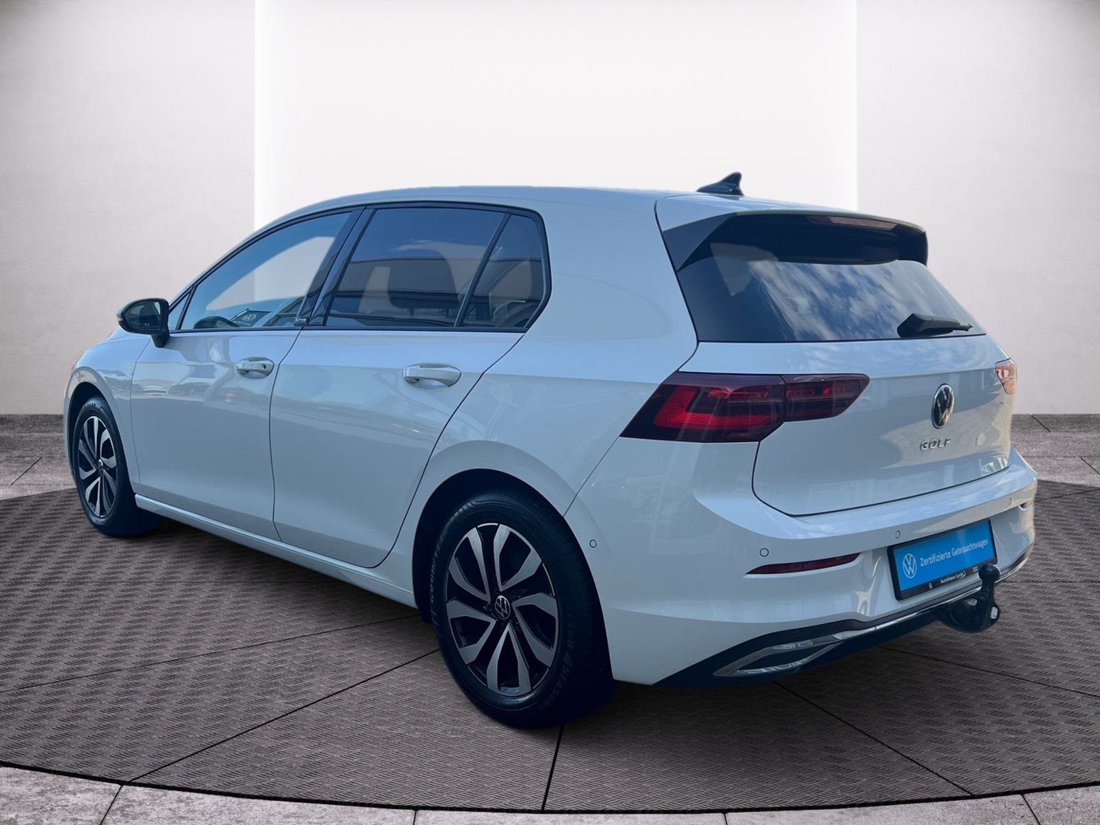 Volkswagen Golf VIII Active 2.0 TDI DSG Matrix Pano AHK HuD foto 5