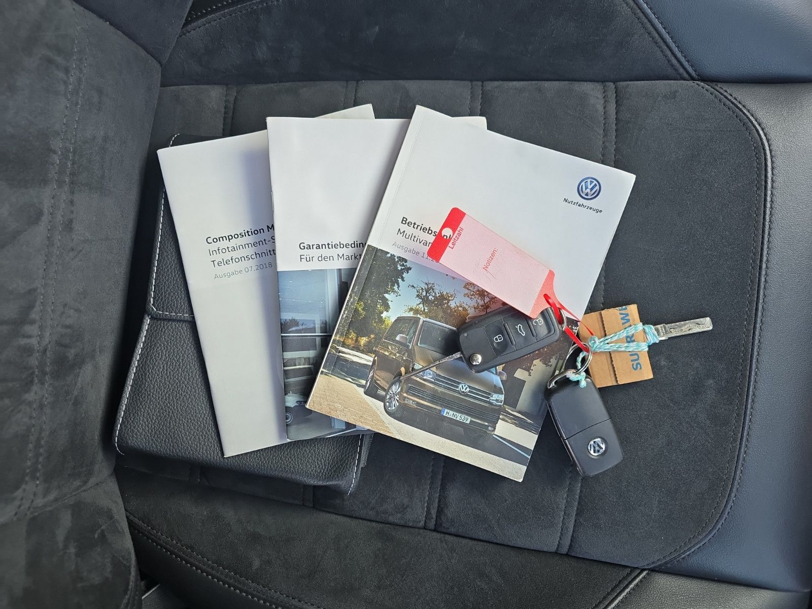 Fahrzeugabbildung Volkswagen T6 Multivan Generation Six 4Motion VOLL