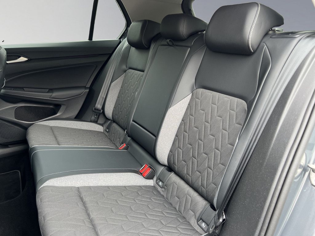 Volkswagen Golf - Bild 19