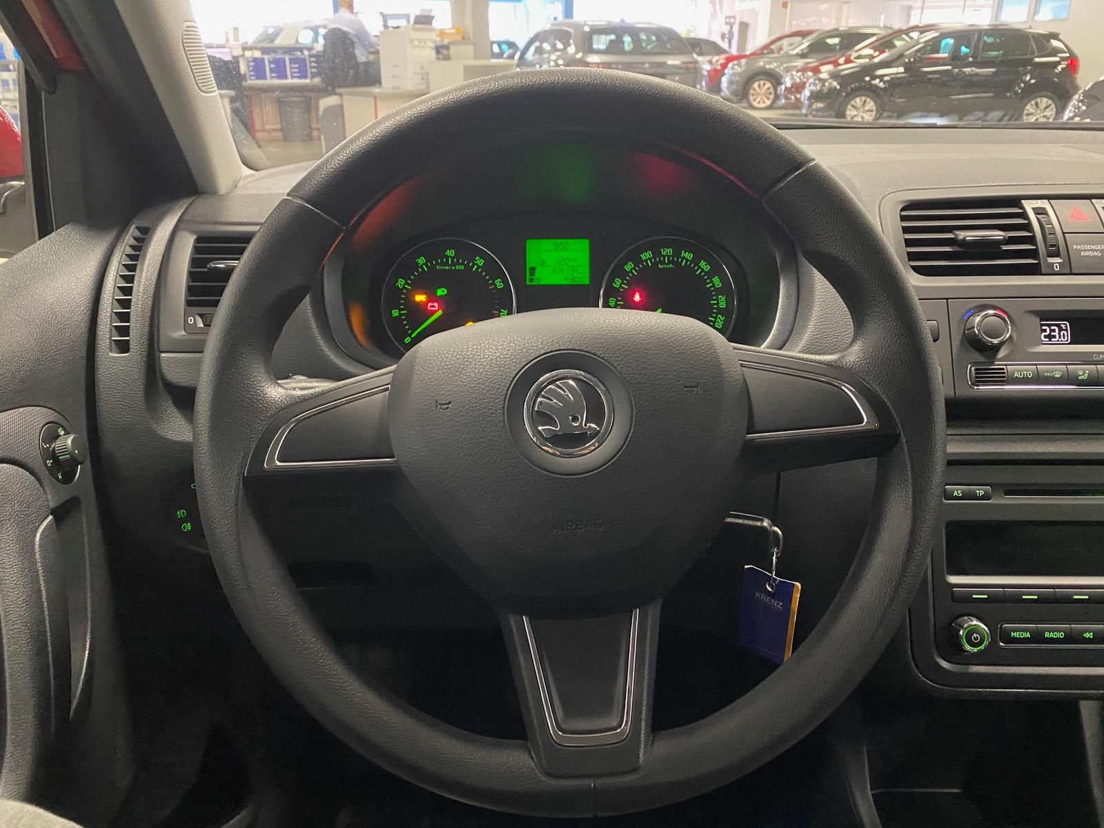 Fahrzeugabbildung SKODA Fabia PDC+SITZ-HEIZ+ALU